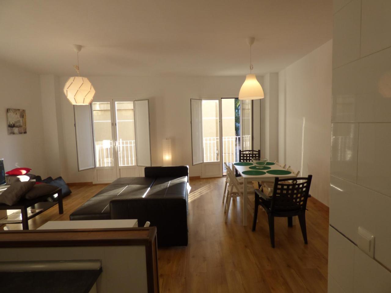 Viviendas Turisticas La Merced Apartment *
